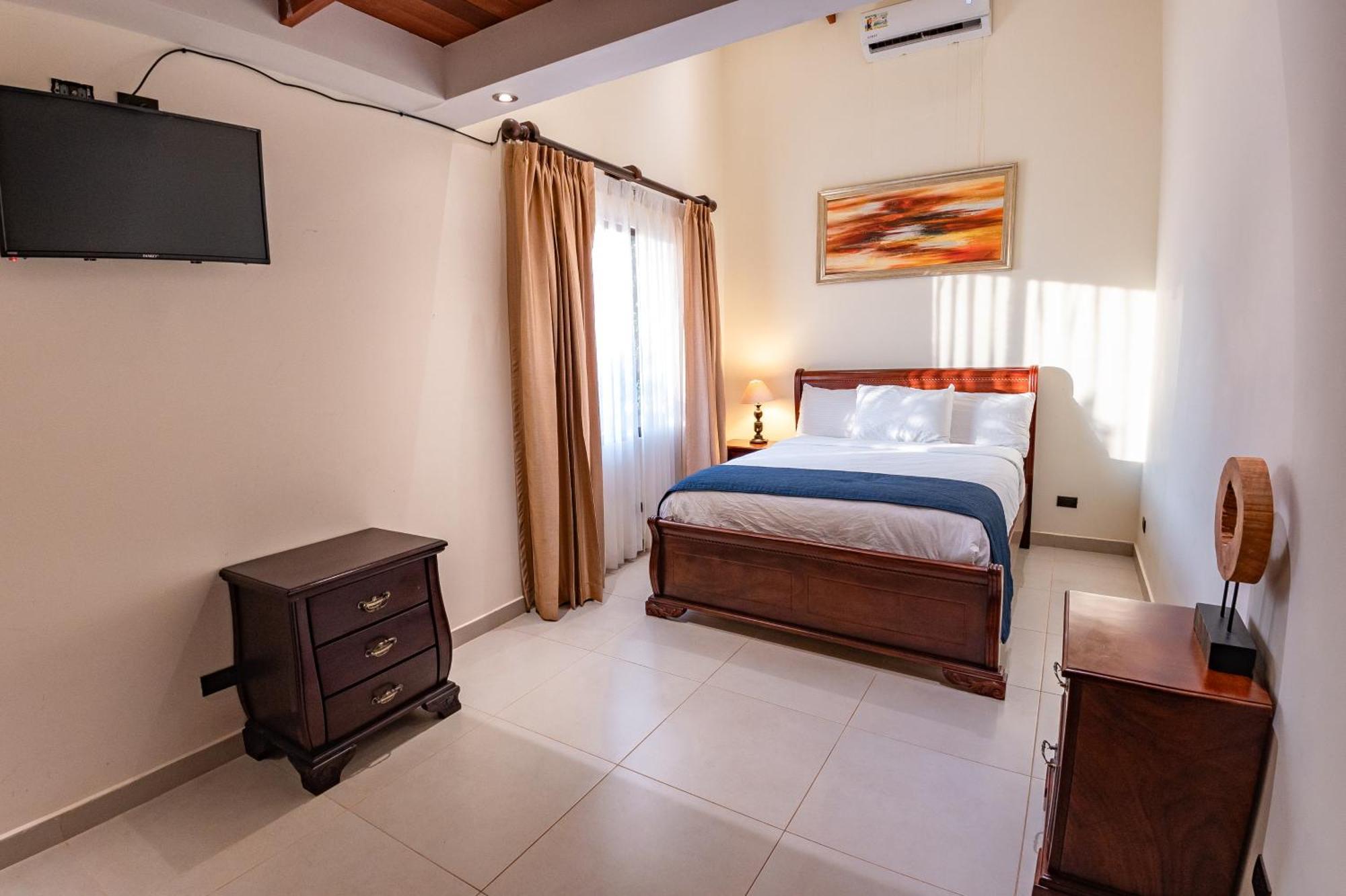 Sunset Del Mar Beach Resort เอสเตริโญส เอสเต ภายนอก รูปภาพ